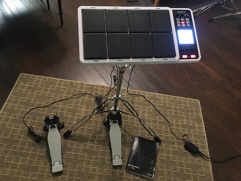 Roland Octapad SPD-30 mini kit (Drum Pad, FD-9 and KT-9 pedals, stand)