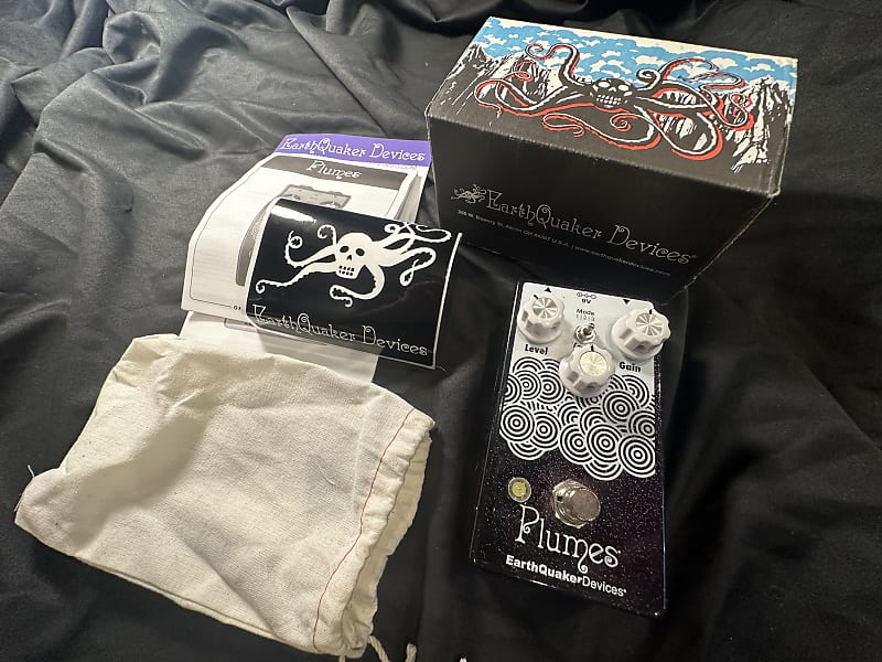 EarthQuaker Devices Plumes Small Signal Shredder