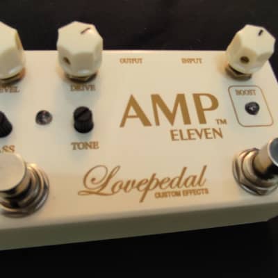 Lovepedal Amp Eleven - Pedal on ModularGrid