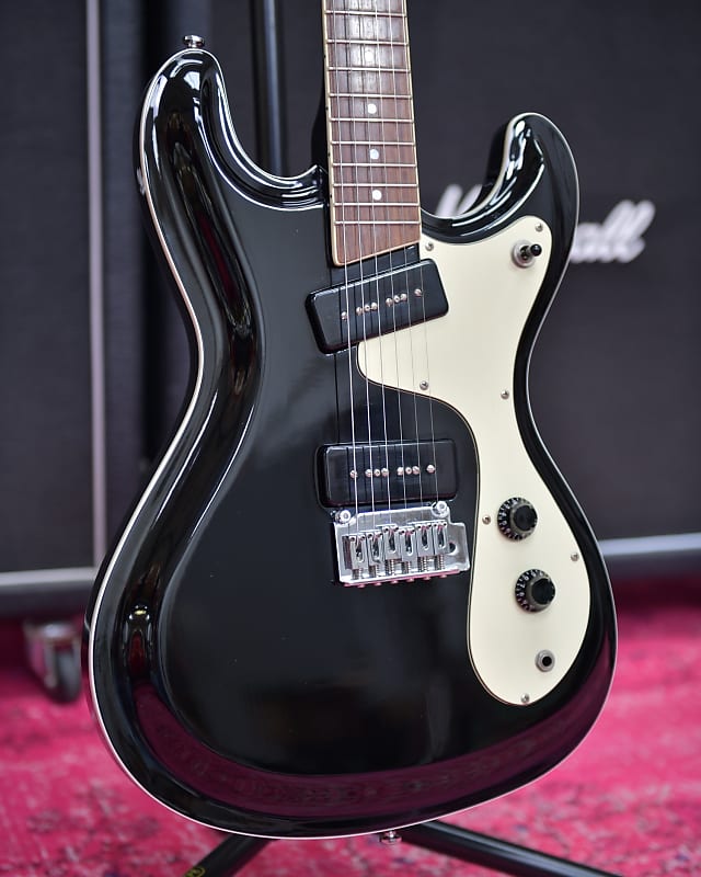 Aria VM Junior The Ventures model MIJ Black Japan