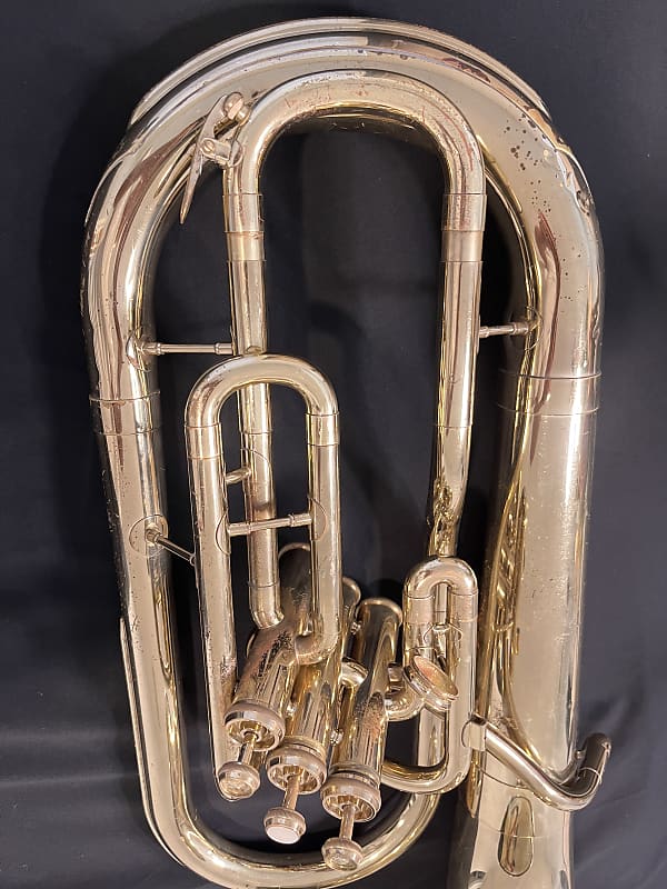 Yamaha YEP-211 Standard Bell Front Euphonium | Reverb