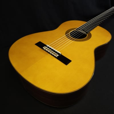 Yamaha GC32S Handcrafted Spruce Classical Guitar w/Hard Bag for sale