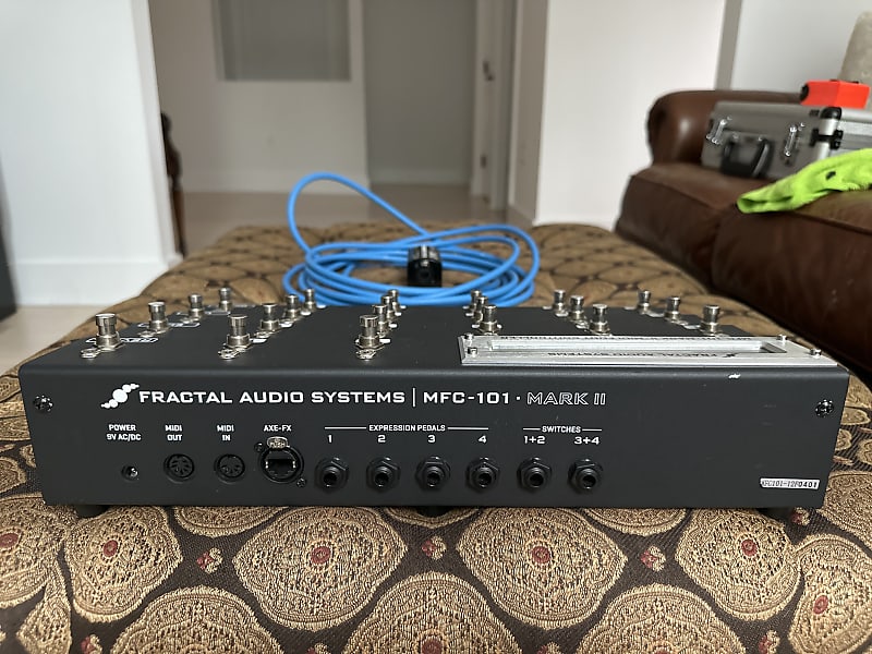 Fractal Audio MFC-101 Mark II MIDI Foot Controller | Reverb