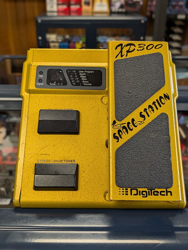 激レア Digitech XP300 Space Station Digitech XP300 Space Station: synth madness! - YouTube