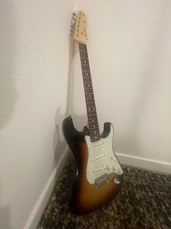 Fender Fender Traditional 60's guitar RW JAPAN LTD. 2022 - Sunburst image 1