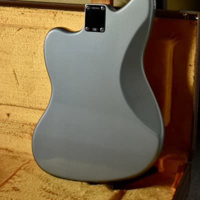 2000 Fender Yamano American Vintage ’62 Jazzmaster Reissue Ice Blue Metallic 1 of 50 w/HSC & Paperwork, AVRI image 11