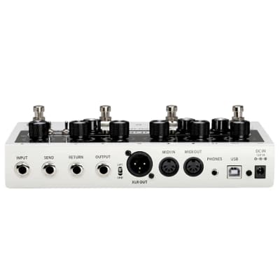 Mooer Preamp LIVE Guitar multi effects processor w Bluetooth white image 3