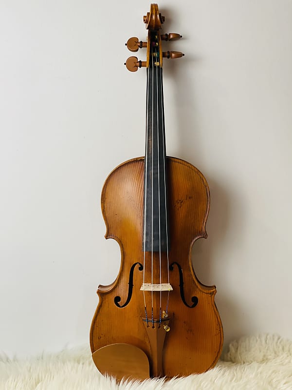 Rare French “Médio Fino” Violin, ca. 1910 image 1
