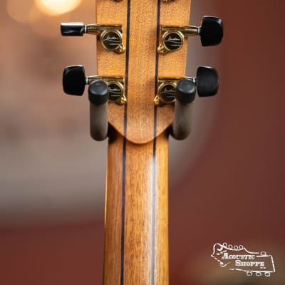 Lowden O-21 Sitka/Walnut Acoustic Guitar #7533 image 14