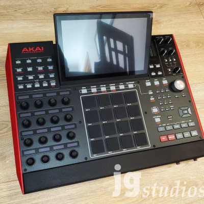 Akai MPC X Standalone - Like New in New Case! image 2