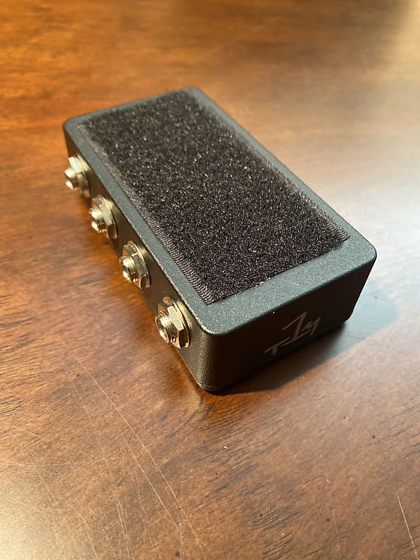 T1M 4in 4out Patch Bay | Reverb