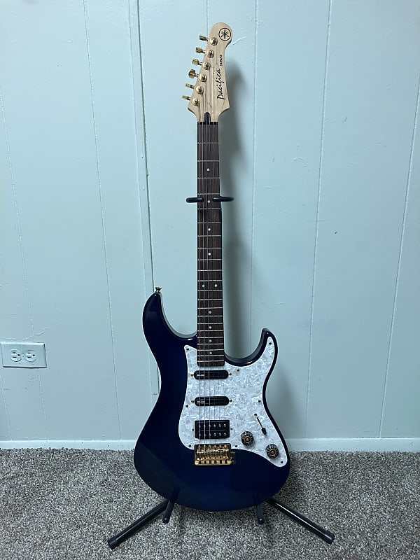 Upgraded Yamaha Pacifica 312 1996 Transient Blue with Yamaha