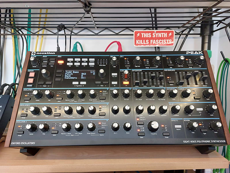 Novation Peak + stand image 1