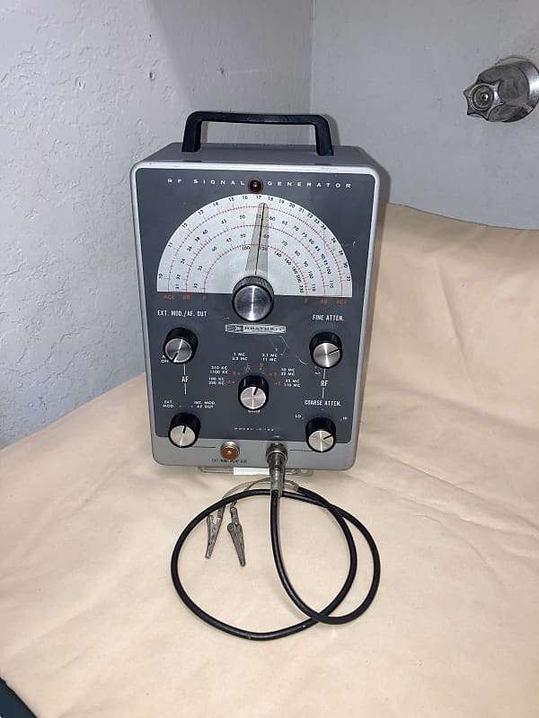 Heathkit IG102 RF Signal Generator & Original Manual, Reverb