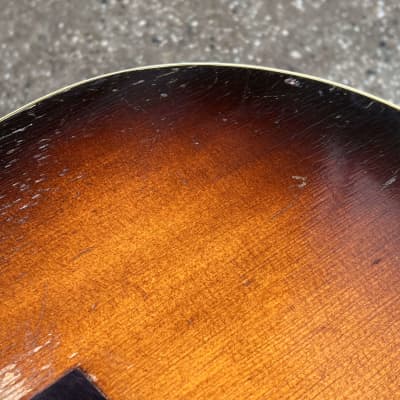 Gibson J-45 1950 Vintage Acoustic Guitar - Sunburst image 22