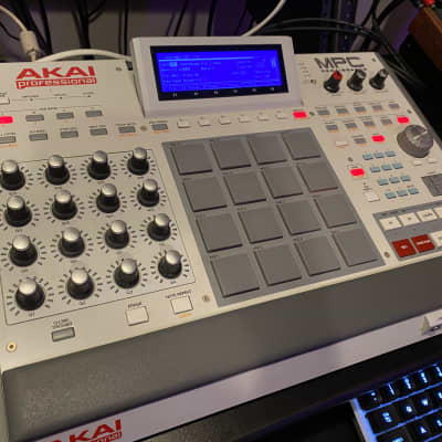  Akai Professional MPC Renaissance