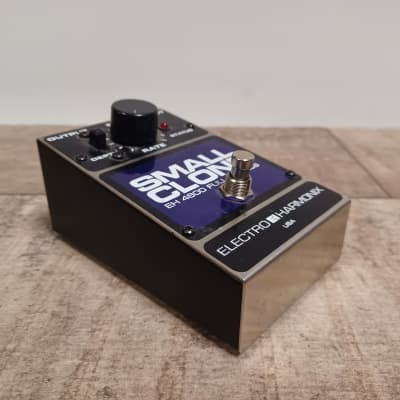 Electro-Harmonix Small Clone Full Chorus 2000 - Present - Purple / Black image 3