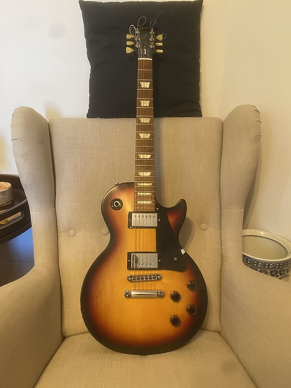 Gibson Les Paul Studio 2012 Sunburst image 1