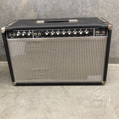 Music Man 210-HD One Thirty 2-Channel 130-Watt 2x10