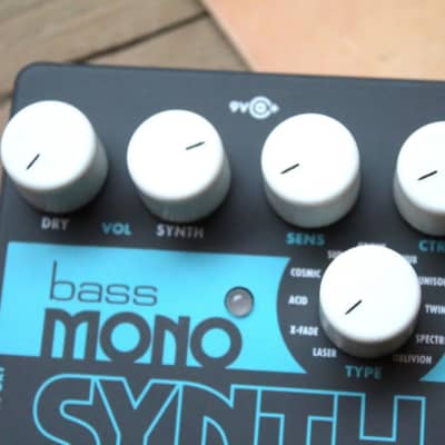 EHX Bass Mono Synth imagen 2