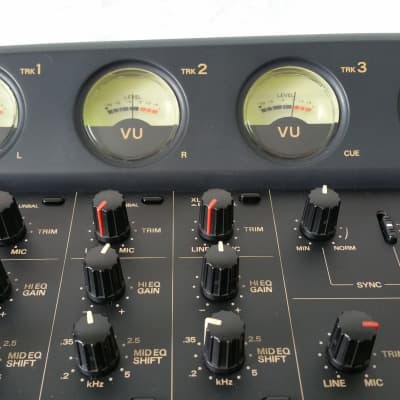MARANTZ PMD-740 4-Track Cassette Recorder/Mixer | Reverb