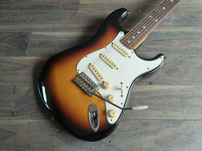 1984 Squier Japan SST-30 A Series Vintage Stratocaster (Sunburst