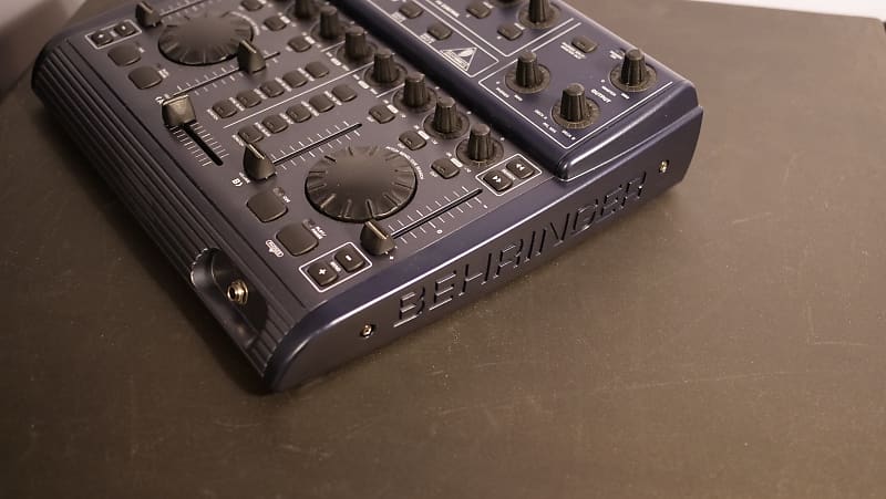 Behringer B-Control Deejay (BCD2000) | Reverb UK