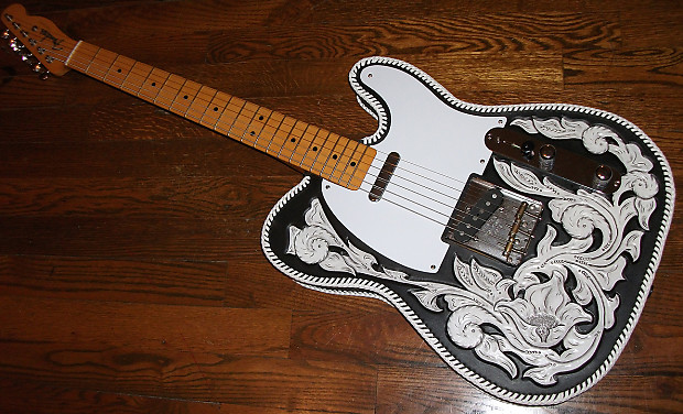 Custom-made waylon Style Leather Guitar Strap 