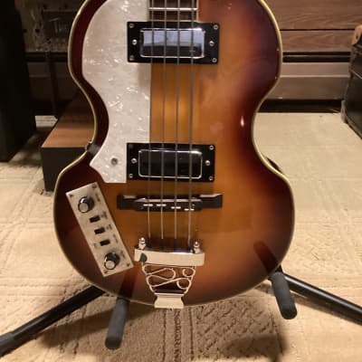 Eastwood Violin Bass Tobacco, replica of Paul McCartney’s Original Hofner image 2