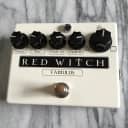 Red Witch Famulus White