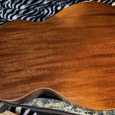 NEW ! 2024 Martin 000-15M StreetMaster Acoustic Guitar - Mahogany Burst - 3.9lbs - Authorized Dealer - G02434 image 8