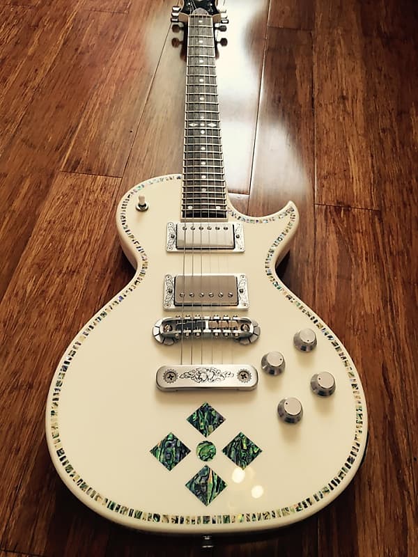 Zemaitis A24SU White Pearl Diamond White Made in Japan