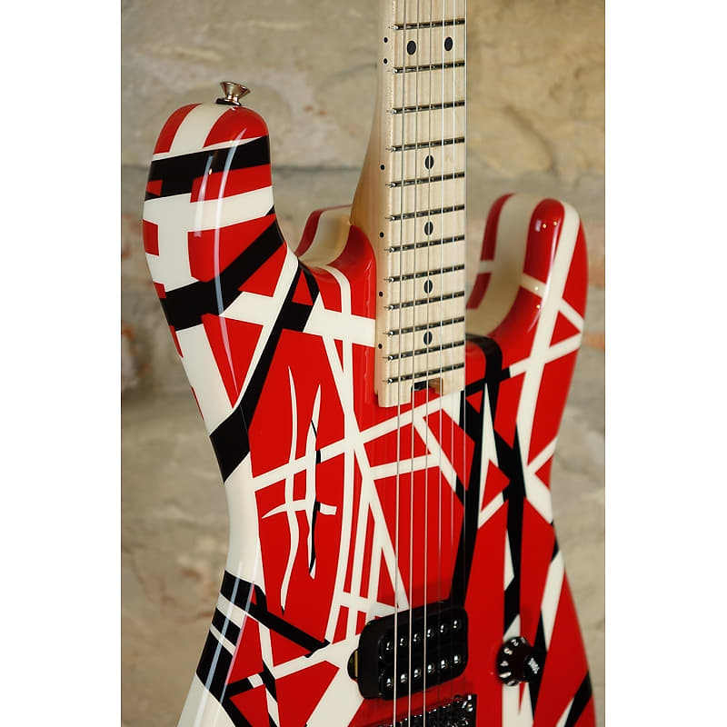 EVH/StripedSeries Red with Black Stripesエレキギター 海外輸入