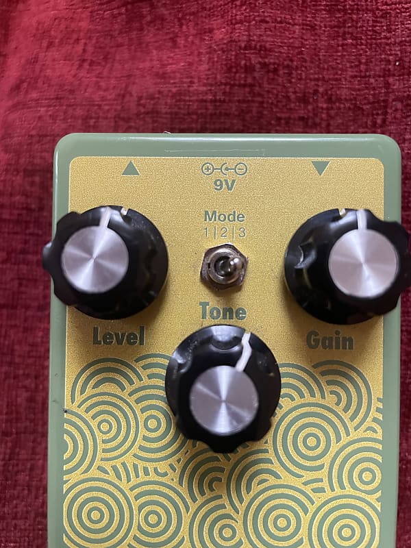 EarthQuaker Devices Plumes Small Signal Shredder