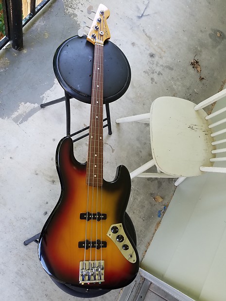 Tokai fretless jazz bass outlet