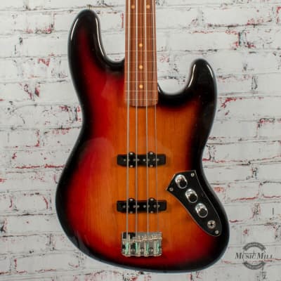Fender Jaco Pastorius Jazz Bass®, Fretless, Pau Ferro Fingerboard, 3-Color Sunburst image 1