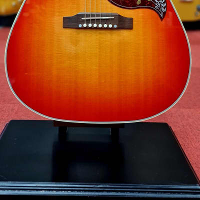 Gibson Hummingbird image 3