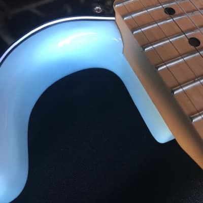 Fender Stratocaster 2022 - Sonic blue image 7