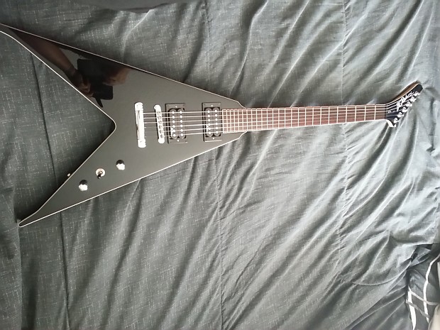BC Rich JRV Platinum Supreme Black