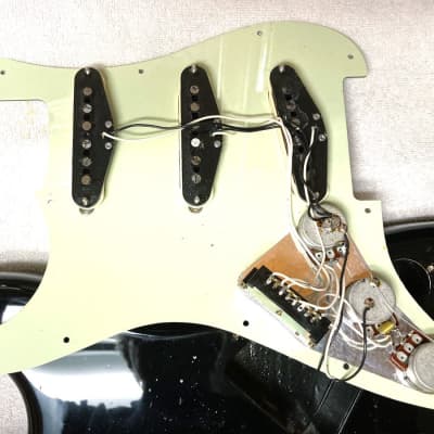 Fender Stratocaster Made in Japan MIJ (1962 reissue) HARD CASE 1996 - Black image 13