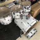 PDP DW Concept Maple Drum Set 22/10/12/16/14s 5pc Shell Pack Pearlescent White