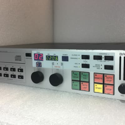 EMT 982 Professional cd player. Digital audio | Reverb