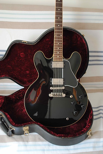 2006 Gibson ES 335 Custom Shop Roy Orbison Ebony finish