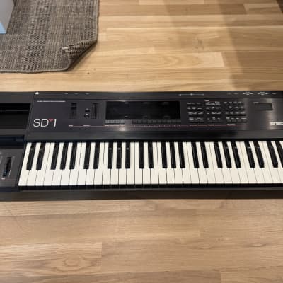 Vintage Ensoniq SD-1 Digital Synthesizer Workstation