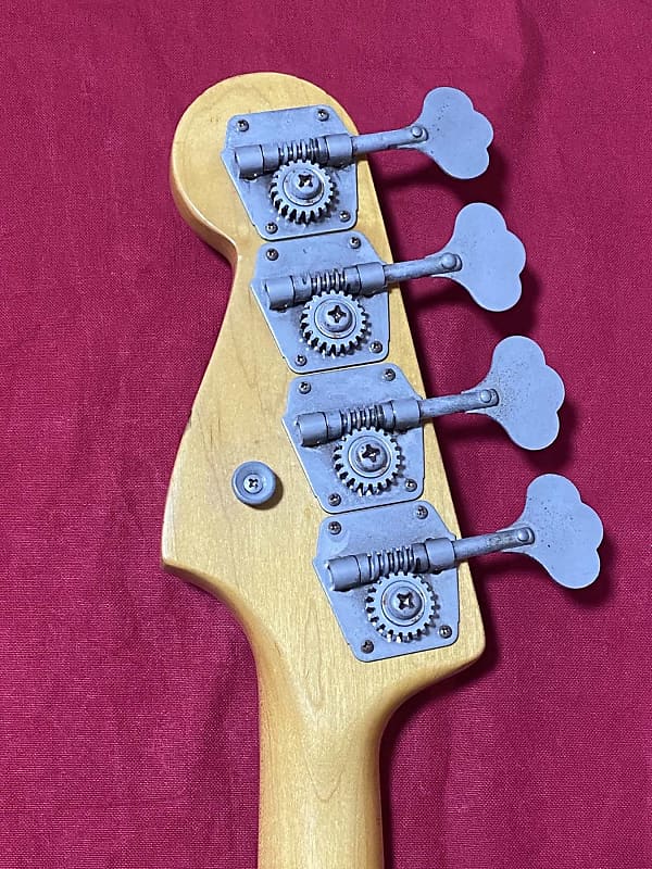 Fernandes RJB-75-60 , The Revival Jazz Bass 1982 - Sunburst
