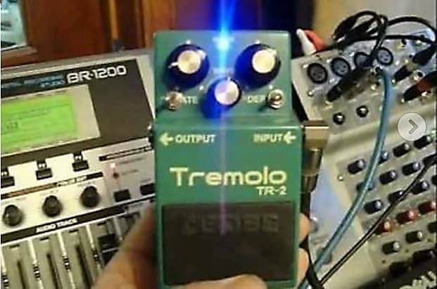 Boss TR-2