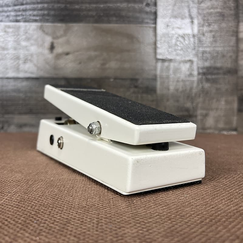 Fulltone Clyde Standard Wah Pedal | Reverb Fulltone Clyde Standard Wah Pedal | Reverb