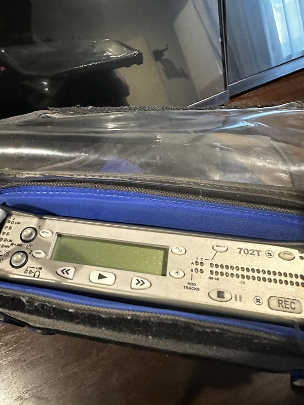 Sound Devices 702 2-Track Digital Audio Recorder 2000s - Gray image 1