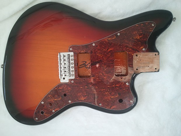 Squier Japan Vista Series Jagmaster Sunburst 1997 – Topshelf Instruments