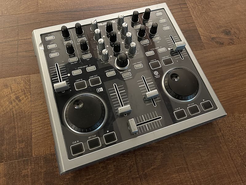 (X39) Numark TOTAL CONTROL DJコントローラー Controlador Dj Numark NUMARK Total Control DJ Controller